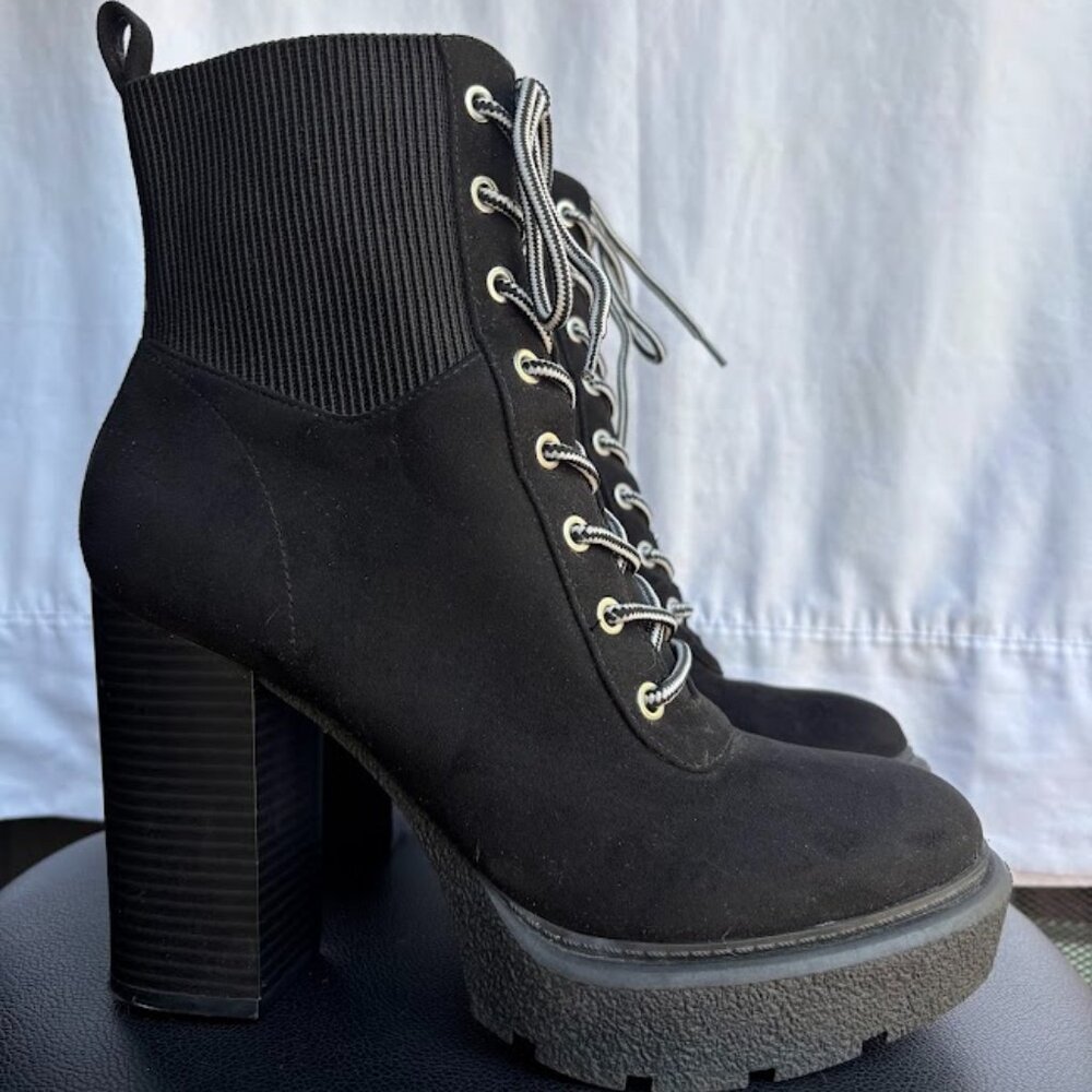 Mix No. 6 Black Lace-Up Block Heel Booties Womens Size 9 Platform Combat Heels